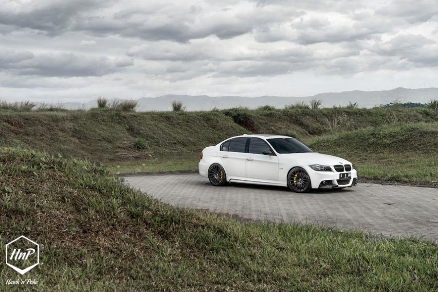  BMW 3-Series on ATS Wheels 2014 года  (фото 3 из 21)